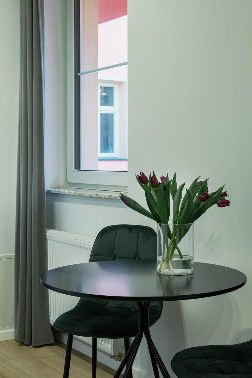 Well Well Aparthotel Krasków Εξωτερικό φωτογραφία