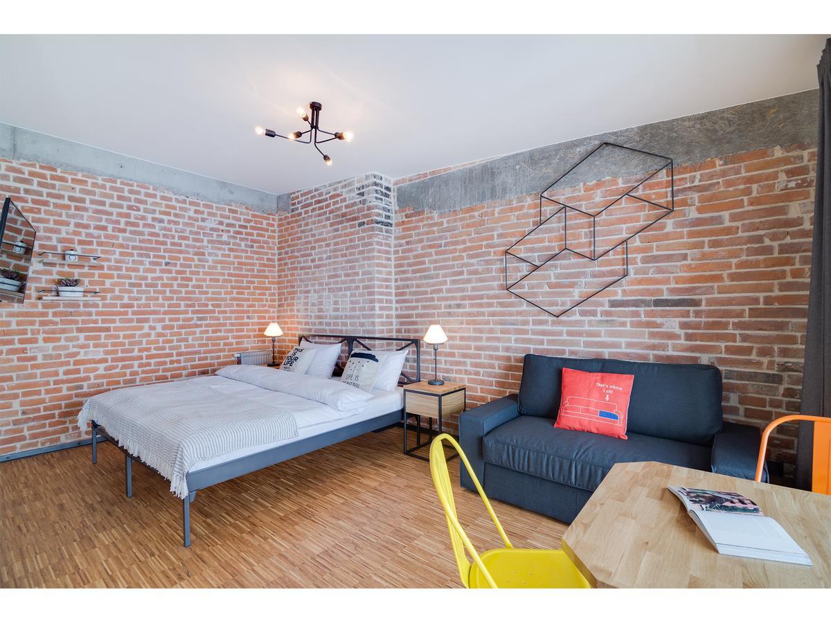 Well Well Aparthotel Krasków Εξωτερικό φωτογραφία