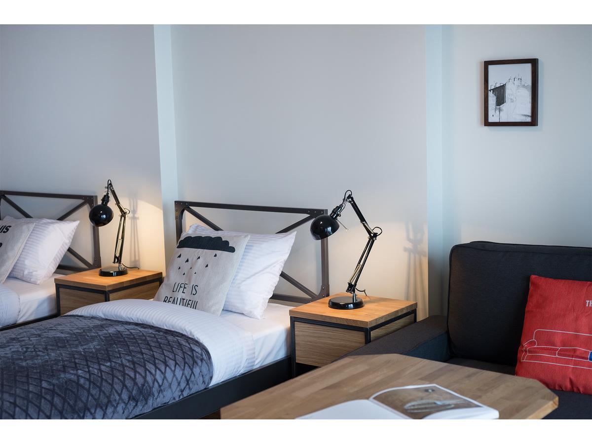 Well Well Aparthotel Krasków Εξωτερικό φωτογραφία