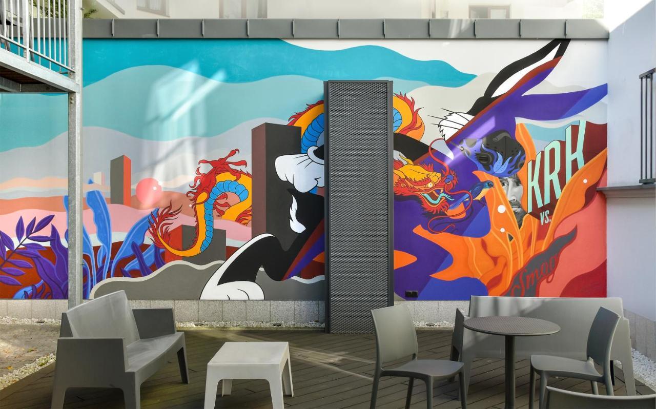 Well Well Aparthotel Krasków Εξωτερικό φωτογραφία